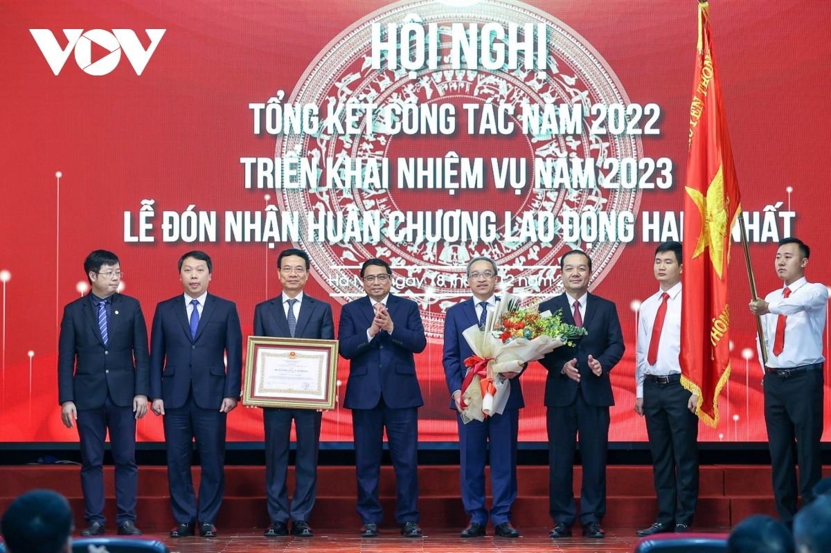 Thủ tướng dự Hội nghị tổng kết Bộ Thông tin và Truyền thông năm 2022 Thủ tướng dự Hội nghị tổng kết Bộ Thông tin và Truyền thông năm 2022
