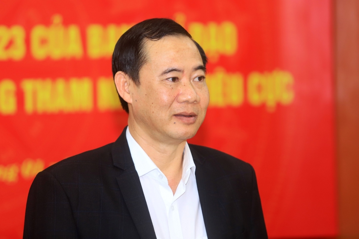 “Niềm tin của nhân dân đối với công cuộc làm trong sạch Đảng là rất lớn” “Niềm tin của nhân dân đối với công cuộc làm trong sạch Đảng là rất lớn”