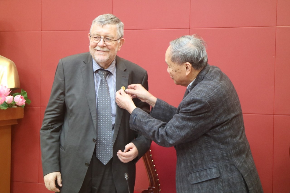 Hội Hữu nghị Bỉ - Việt thăm và làm việc với Trung ương Hội Hội Hữu nghị Bỉ - Việt thăm và làm việc với Trung ương Hội