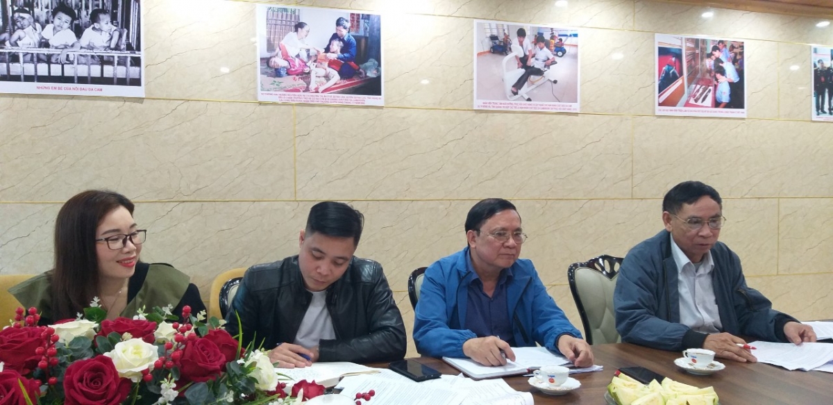 Rút kinh nghiệm về hoạt động của Văn phòng Đại diện Tạp chí Da cam Việt Nam khu vực Bắc miền Trung Rút kinh nghiệm về hoạt động của Văn phòng Đại diện Tạp chí Da cam Việt Nam khu vực Bắc miền Trung