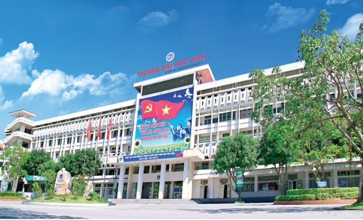 Cục Hậu cần Quân khu 4: Chúc mừng Đại học Vinh nhân ngày truyền thống của Đoàn Cục Hậu cần Quân khu 4: Chúc mừng Đại học Vinh nhân ngày truyền thống của Đoàn