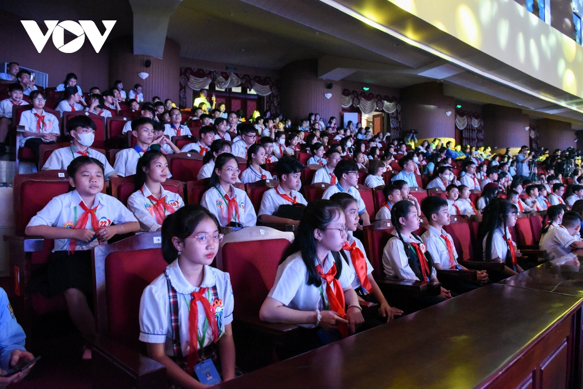 toan canh chu tich nuoc du le ky niem 60 nam phong trao nghin viec tot hinh anh 4