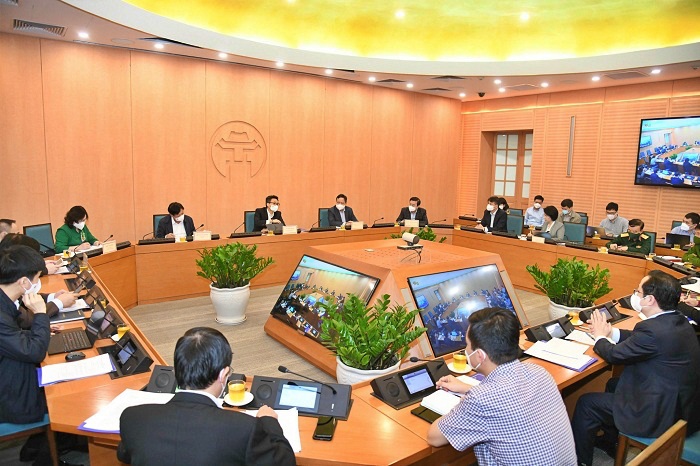 Phó Thủ tướng: Hà Nội không thể đợi tiêm hết vaccine mới cho trẻ đến lớp - 2