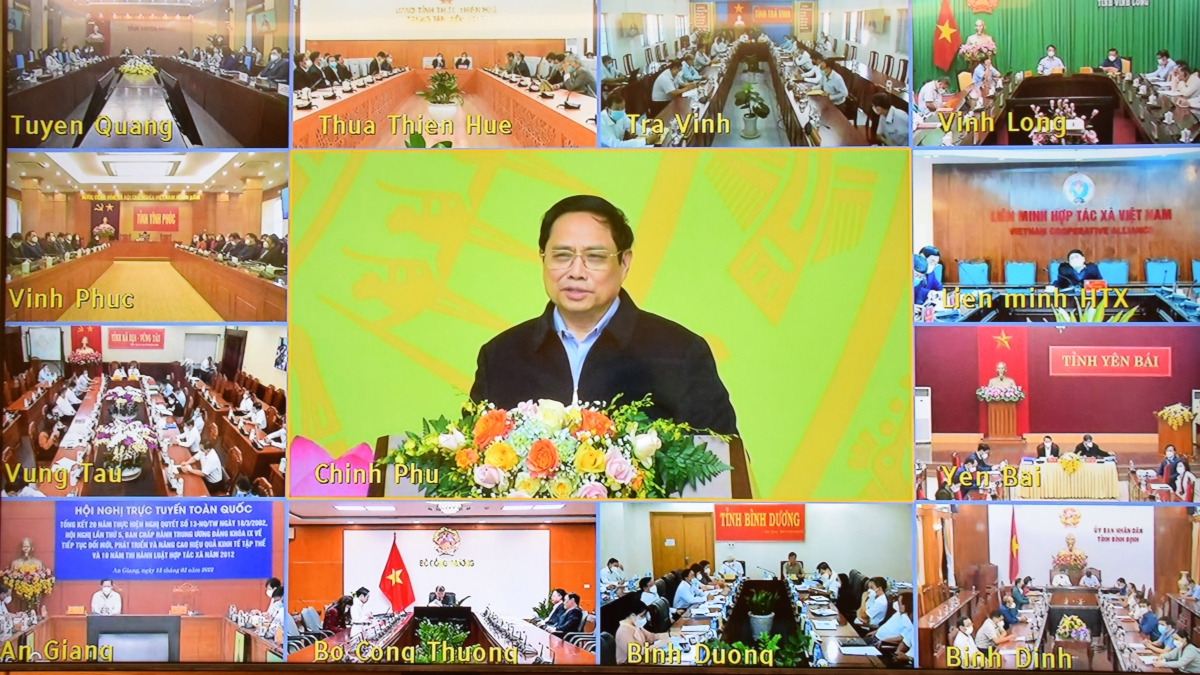 Hội nghị trực tuyến toàn quốc tổng kết 20 năm thực hiện Nghị quyết số 13-NQ/TW về kinh tế tập thể và tổng kết 10 năm thi hành Luật hợp tác xã năm 2012.