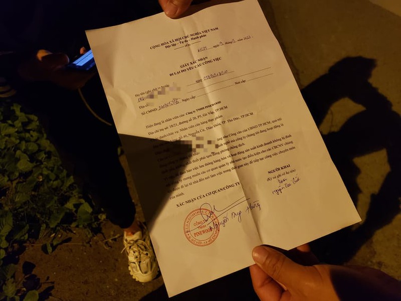 Đi mua bia chờ xem chung kết Euro, bị phạt ra đường khi không cần thiết - ảnh 3