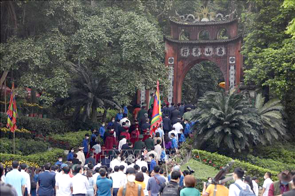 Long trọng tổ chức Lễ dâng hương tưởng niệm các Vua Hùng -0