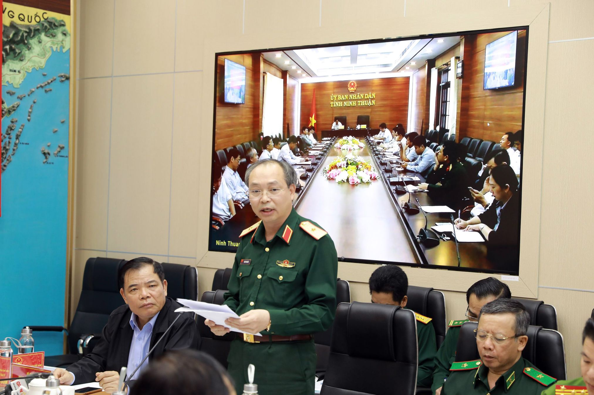 Chuẩn bị ứng phó bão số 9 tốt nhất để giảm thiểu thiệt hại cho nhân dân