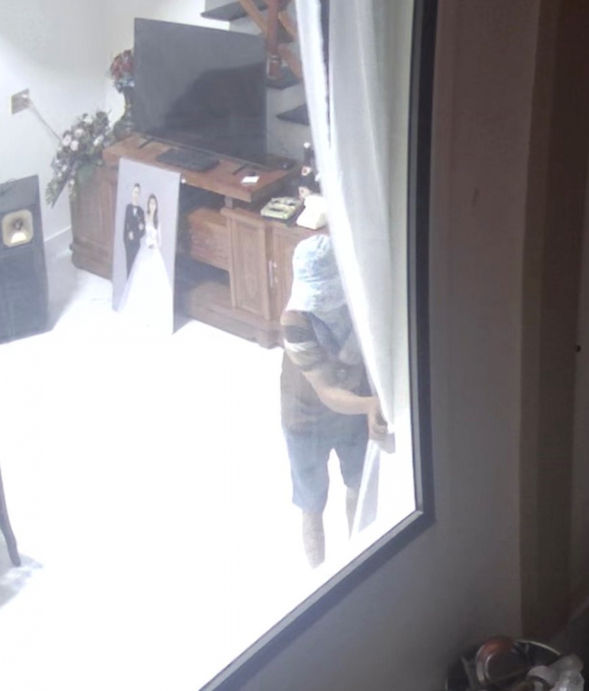 Hình ảnh nghi phạm được ghi lại.