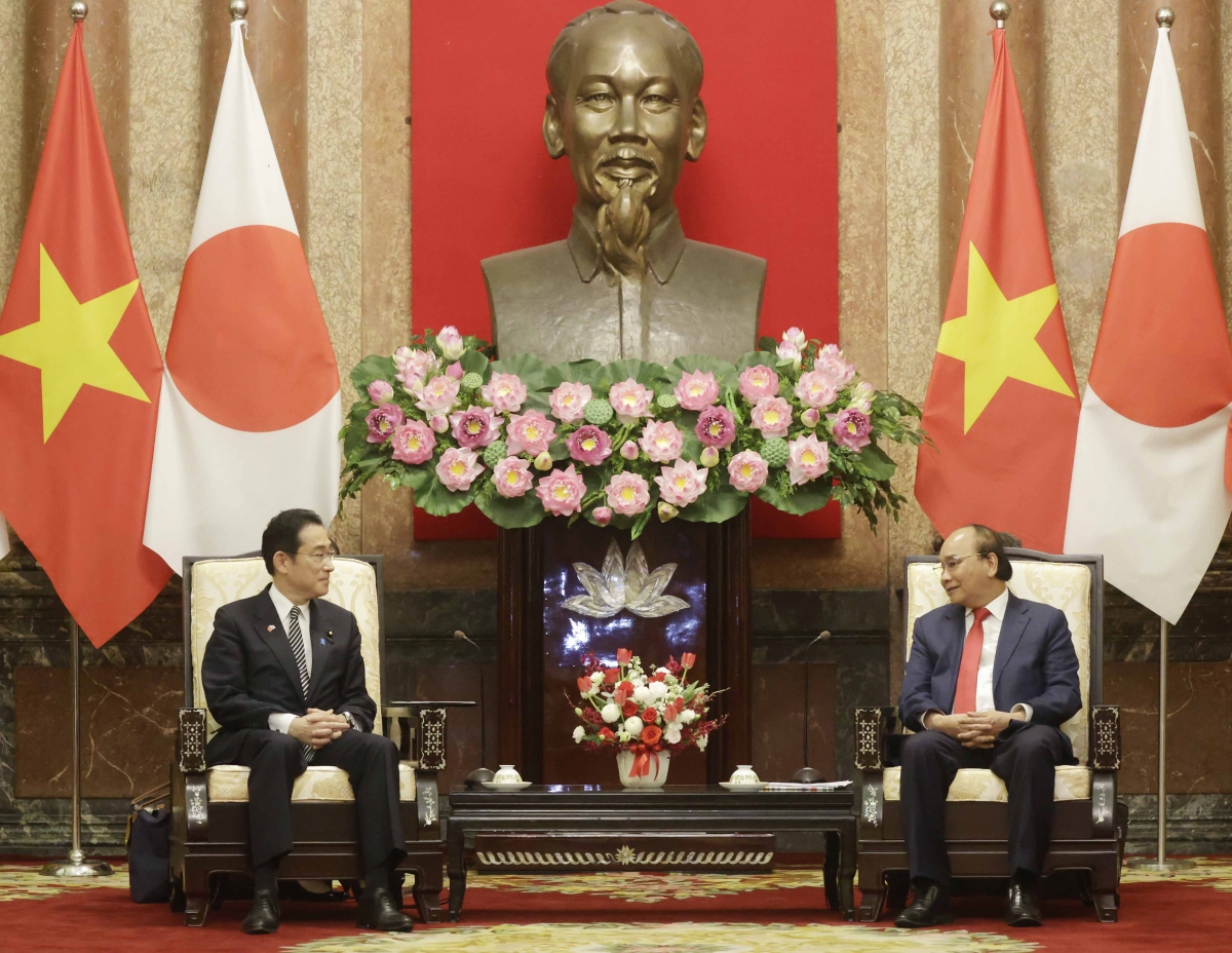 Cùng với đánh giá kết quả quan trọng hai nước đạt được sau 50 năm thiết lập quan hệ ngoại giao (1973-2023) Chủ tịch nước Nguyễn Xuân Phúc mong muốn hai nước xác định tầm nhìn quan hệ trong 50 năm tới.