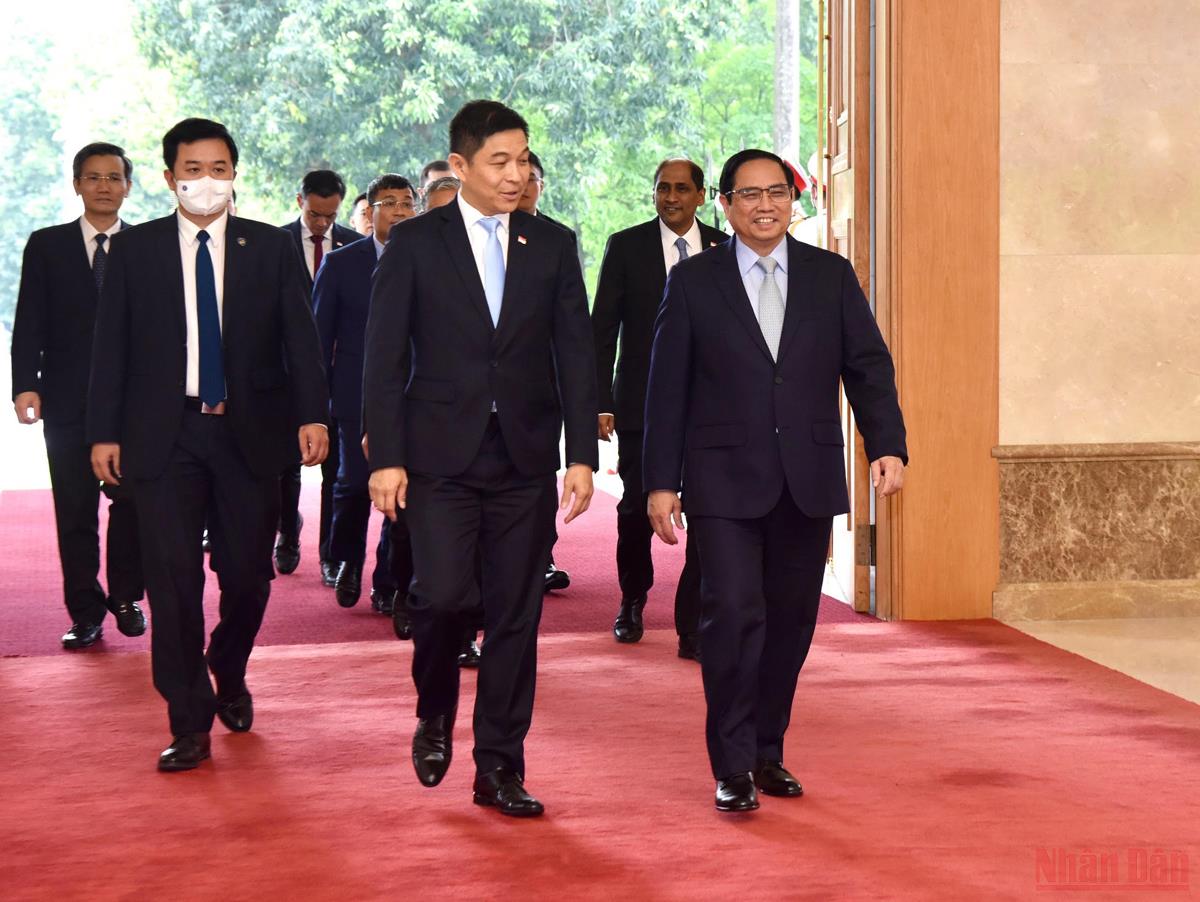 Thủ tướng Phạm Minh Chính tiếp Chủ tịch Quốc hội Singapore Tan Chuan-Jin -0