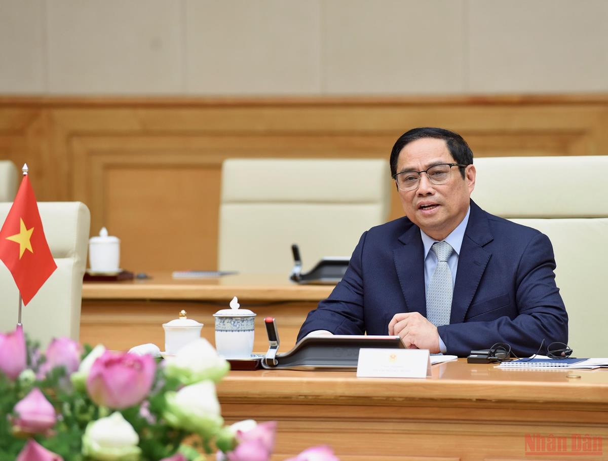 Thủ tướng Phạm Minh Chính tiếp Chủ tịch Quốc hội Singapore Tan Chuan-Jin -0