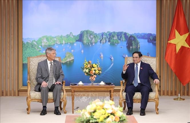 Thủ tướng Phạm Minh Chính tiếp Chủ tịch Viện Pasteur Paris