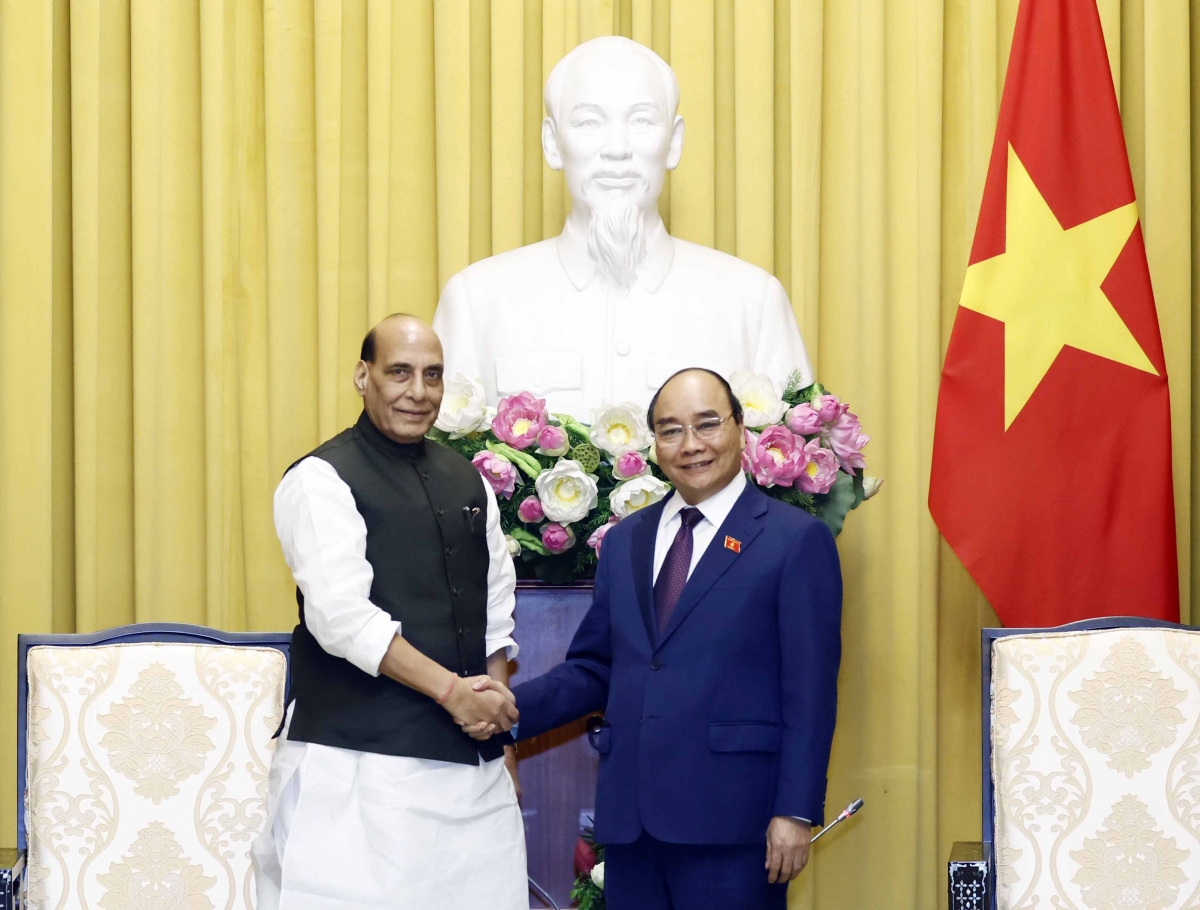 chủ tịch nước nguyễn xuân phúc tiếp bộ trưởng bộ quốc phòng Ấn Độ hình ảnh 1 chu tich nuoc nguyen xuan phuc tiep bo truong bo quoc phong An Do hinh anh 1