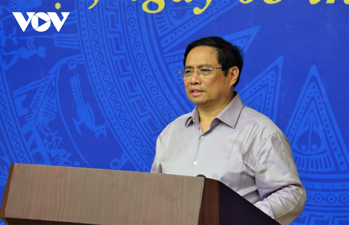 thủ tướng vaccine vẫn là vũ khí quyết định trong phòng dịch hình ảnh 2 thu tuong vaccine van la vu khi quyet dinh trong phong dich hinh anh 2