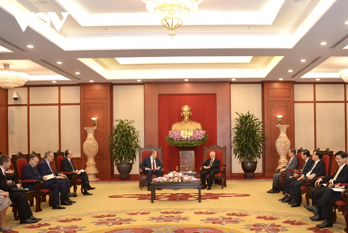 tong bi thu nguyen phu trong tiep bo truong ngoai giao lb nga sergei lavrov hinh anh 3