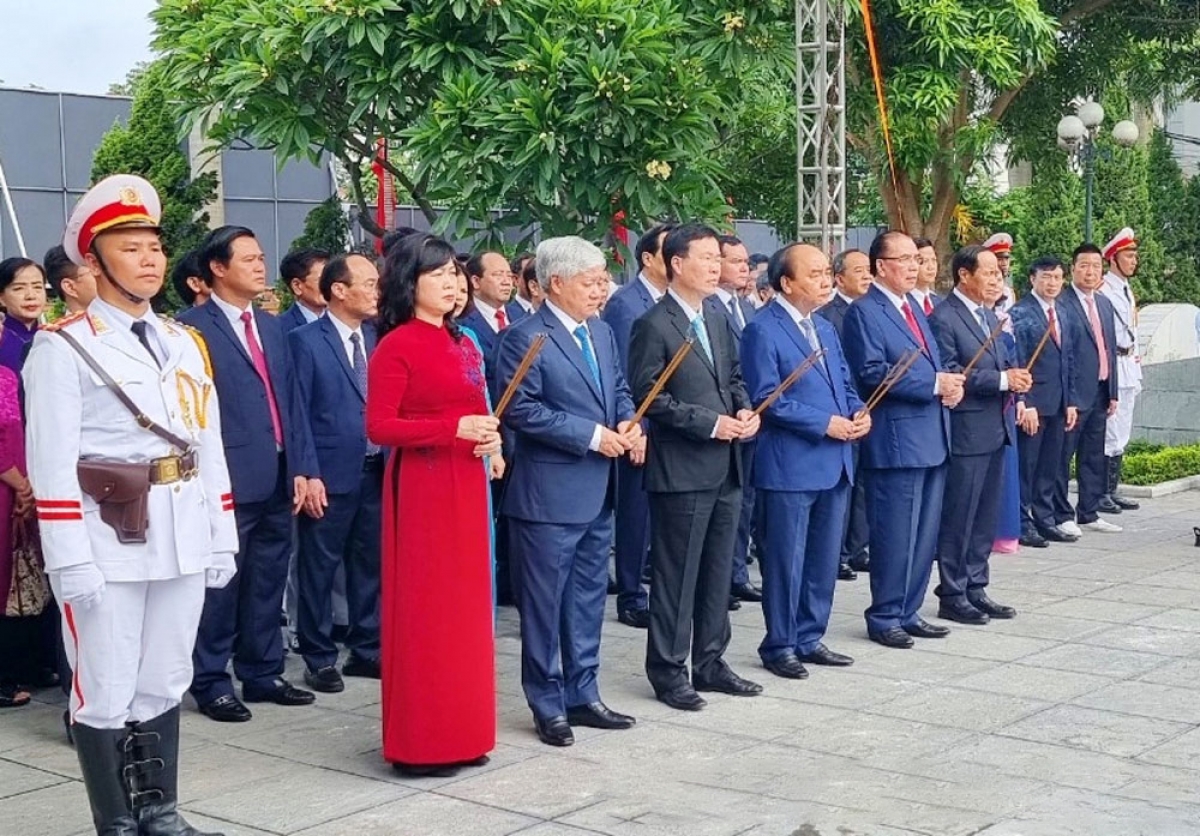 chu tich nuoc nguyen xuan phuc du le ky niem 110 nam ngay sinh tbt nguyen van cu hinh anh 9