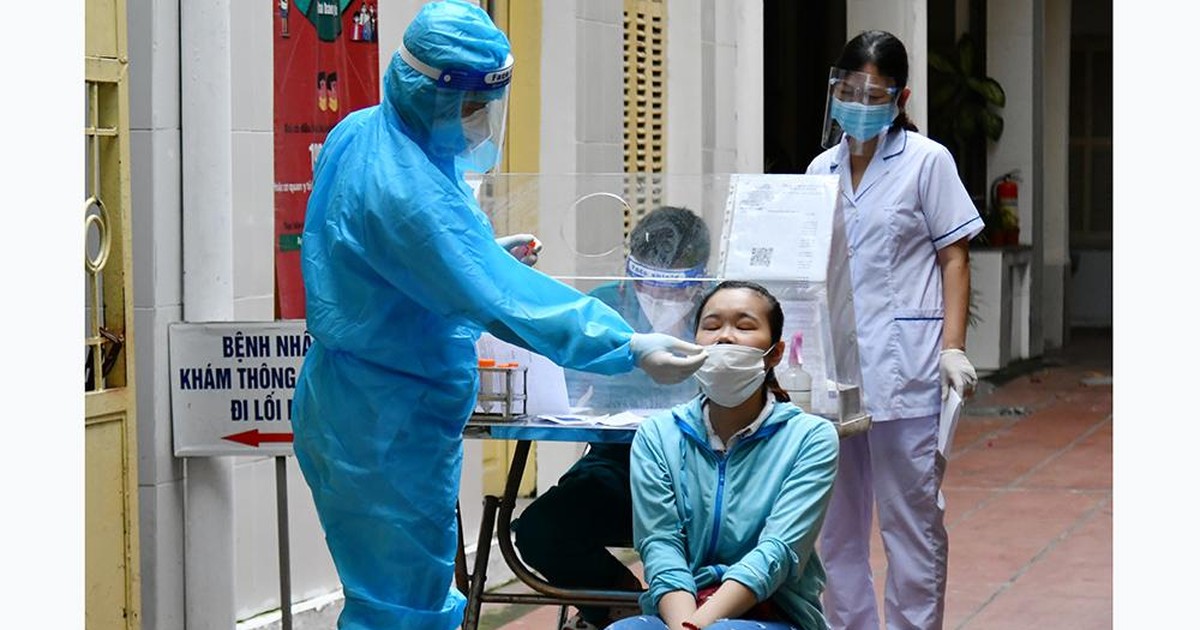 Giải pháp cho tình trạng nhân viên y tế nghỉ việc Giải pháp cho tình trạng nhân viên y tế nghỉ việc