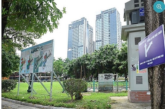 Xâm hại thô bạo vùng cảnh quan độc đáo, duy nhất của Hà Nội Xâm hại thô bạo vùng cảnh quan độc đáo, duy nhất của Hà Nội