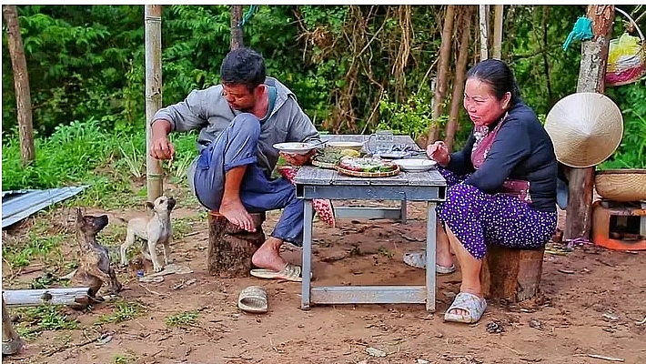 Mối tình 30 năm trên đảo Phú Quốc, vợ một lòng chăm chồng ốm nặng, dựng lại cơ nghiệp