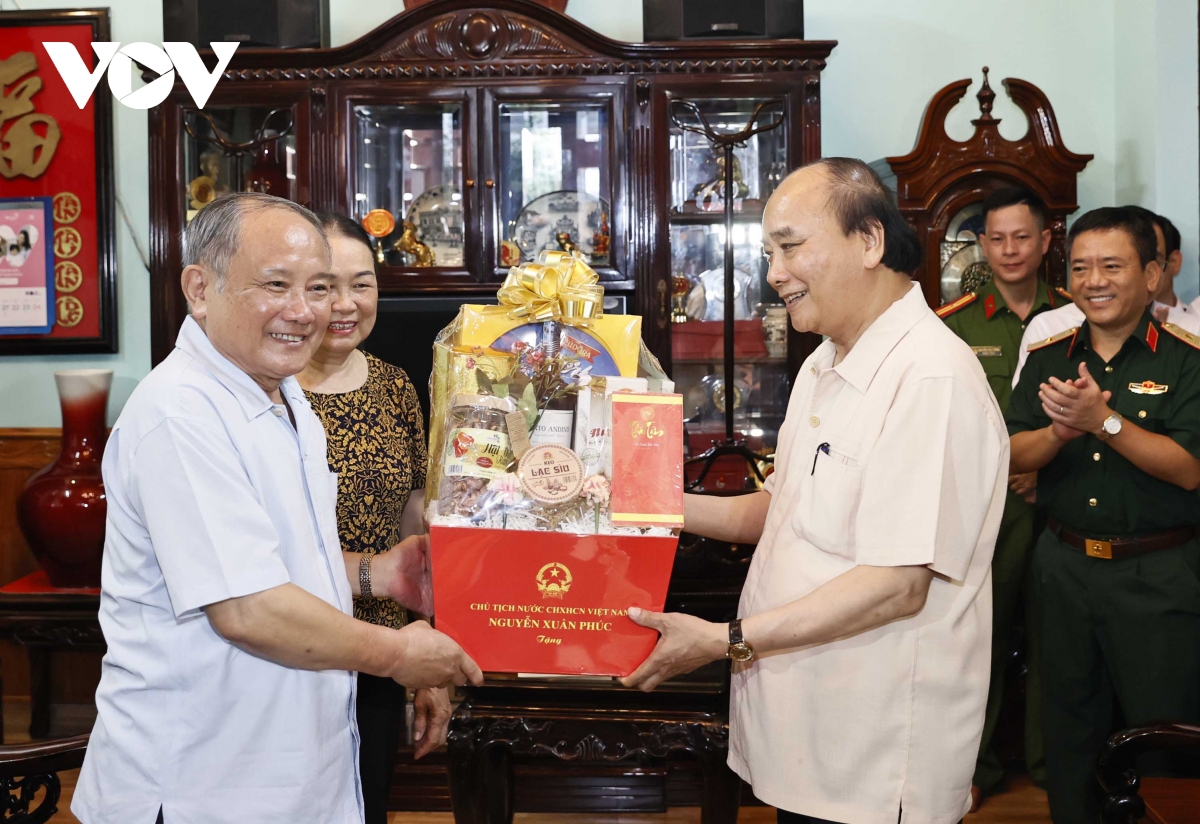 chủ tịch nước thăm mô hình dệt may sản xuất kinh doanh hiệu quả tại hải phòng hình ảnh 6 chu tich nuoc tham mo hinh det may san xuat kinh doanh hieu qua tai hai phong hinh anh 6