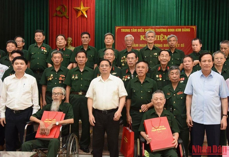 Chăm lo thực hiện chính sách ưu đãi người có công là bổn phận, nhiệm vụ thường xuyên ảnh 2