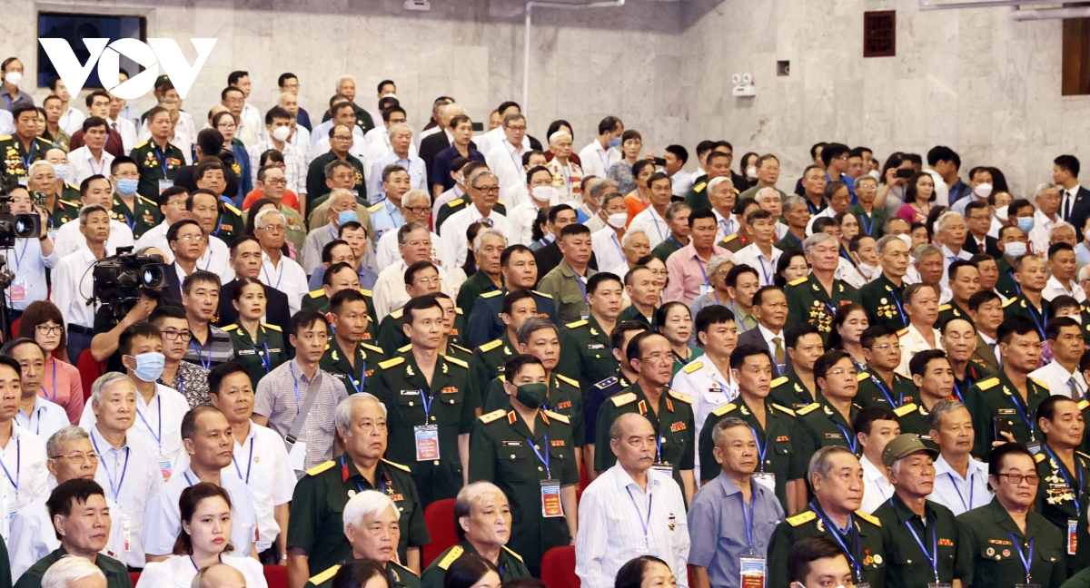 chu tich nuoc Dau thuong do chien tranh giup chung ta hieu gia tri cua hoa binh hinh anh 4