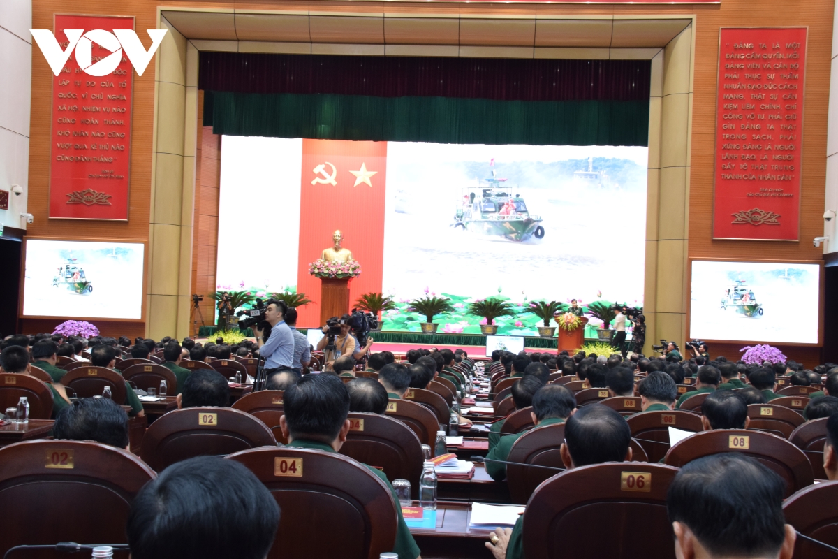 thủ tướng phạm minh chính dự và phát biểu tại hội nghị quân chính toàn quân hình ảnh 5 thu tuong pham minh chinh du va phat bieu tai hoi nghi quan chinh toan quan hinh anh 5