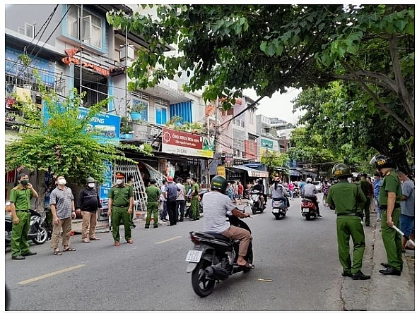 NÓNG: 3 mẹ con tử vong thương tâm trong căn nhà bị cháy