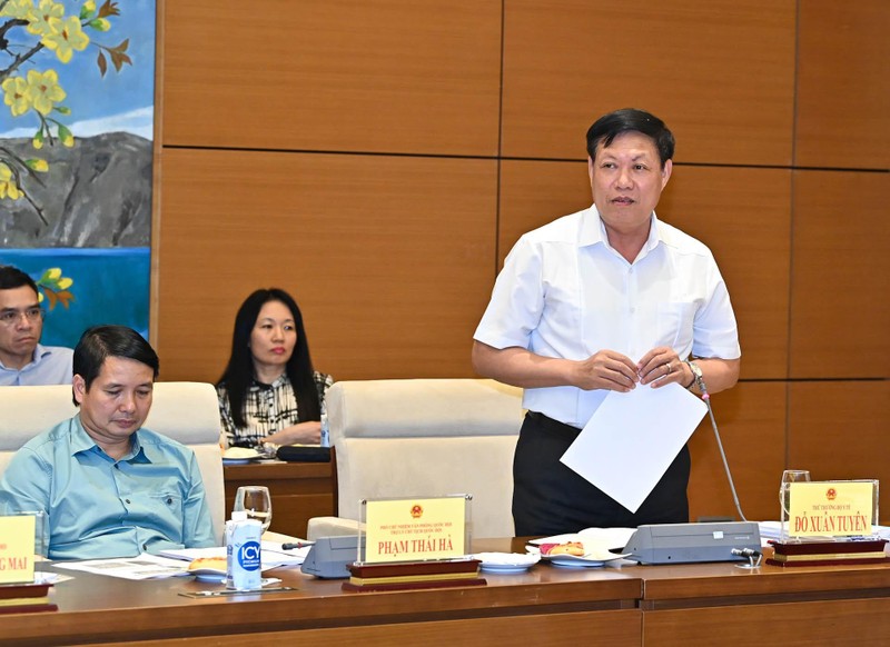 Hình ảnh Tọa đàm tham vấn ý kiến chuyên gia dự thảo Luật khám bệnh, chữa bệnh (sửa đổi) ảnh 6