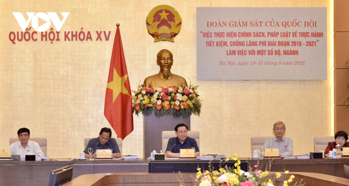 chu tich quoc hoi tiet kiem tai chinh khong don thuan cat xen chi tieu hinh anh 3