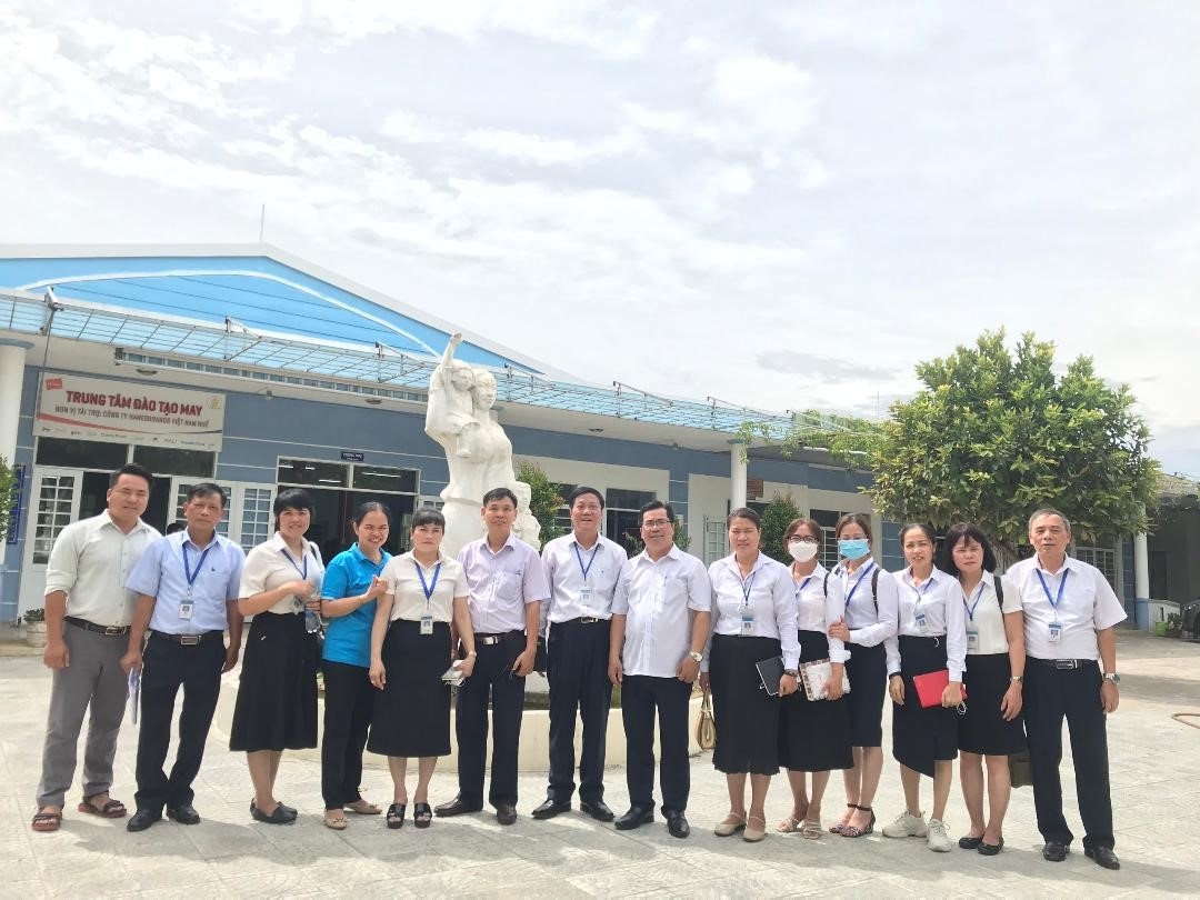 Làng hữu nghị Việt Nam thăm nạn nhân chất độc da cam Đà Nẵng Làng hữu nghị Việt Nam thăm nạn nhân chất độc da cam Đà Nẵng