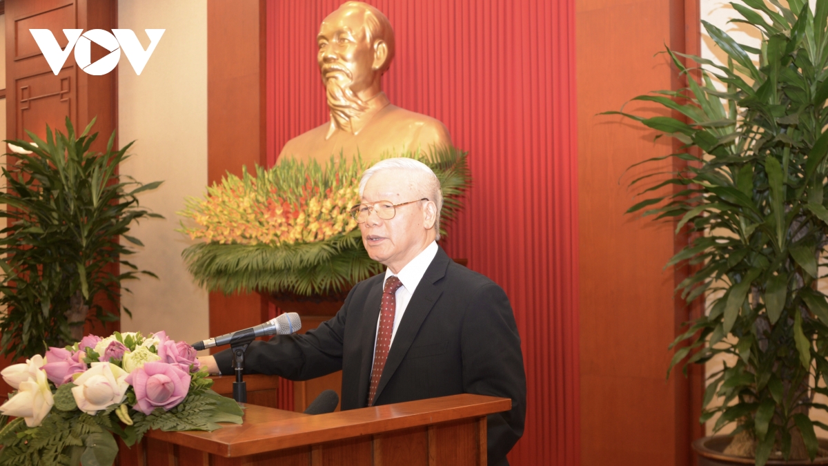 tổng bí thư gặp mặt 80 đại biểu dự Đại hội chữ thập đỏ việt nam lần thứ 11 hình ảnh 3 tong bi thu gap mat 80 dai bieu du Dai hoi chu thap do viet nam lan thu 11 hinh anh 3