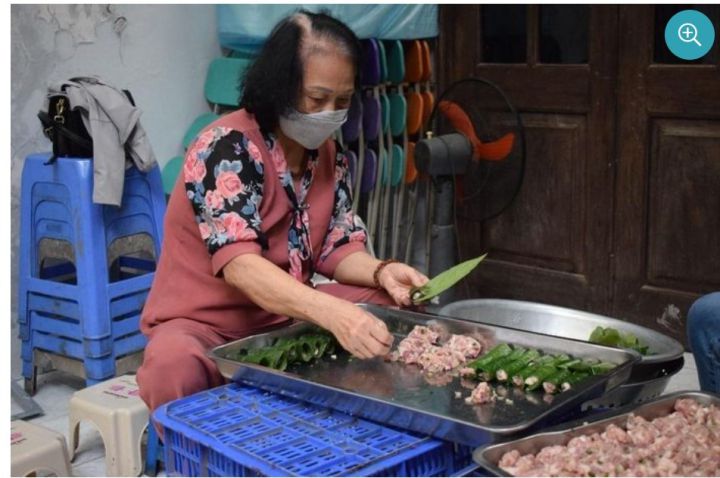 Ấm lòng bếp cơm '0 đồng' dành cho bệnh nhân chạy thận