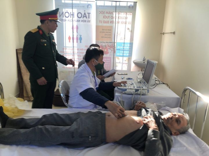 Thái Nguyên: Khám tư vấn, cấp thuốc miễn phí cho 260 hội viên nạn nhân chất độc da cam