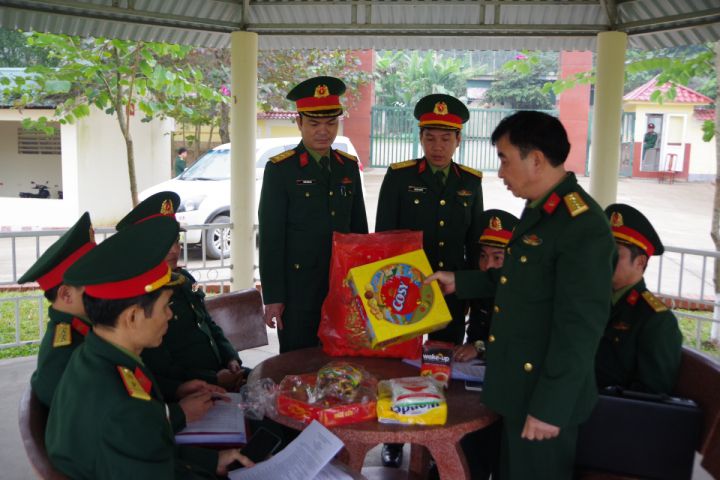 Quân khu 4: Cục Hậu cần chuẩn bị cho CBCS đón Tết Quý Mão, ra quân và tiếp nhận tân binh