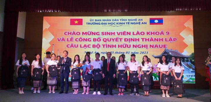 Trường Đại học Kinh tế Nghệ An chú trọng nâng cao công tác đào tạo nhân lực cho nước bạn Lào