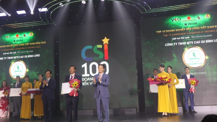 Xứng danh top 10 doanh nghiệp bền vững