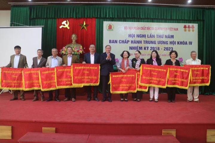 6 nội dung phong trào thi đua năm 2023