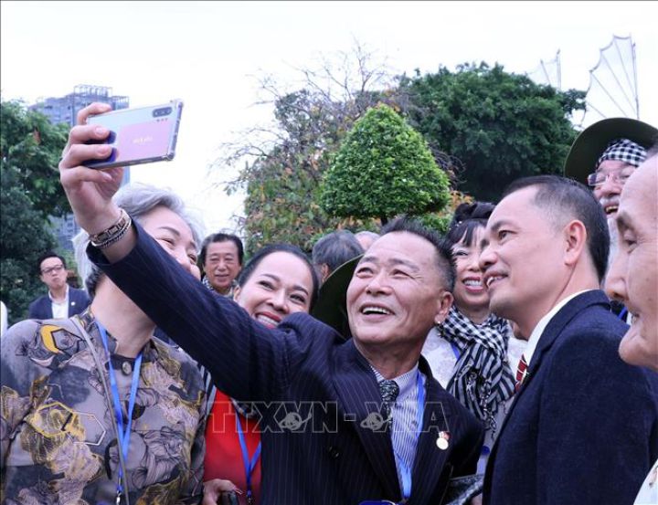 Kiều bào và khát vọng cống hiến cho cội nguồn