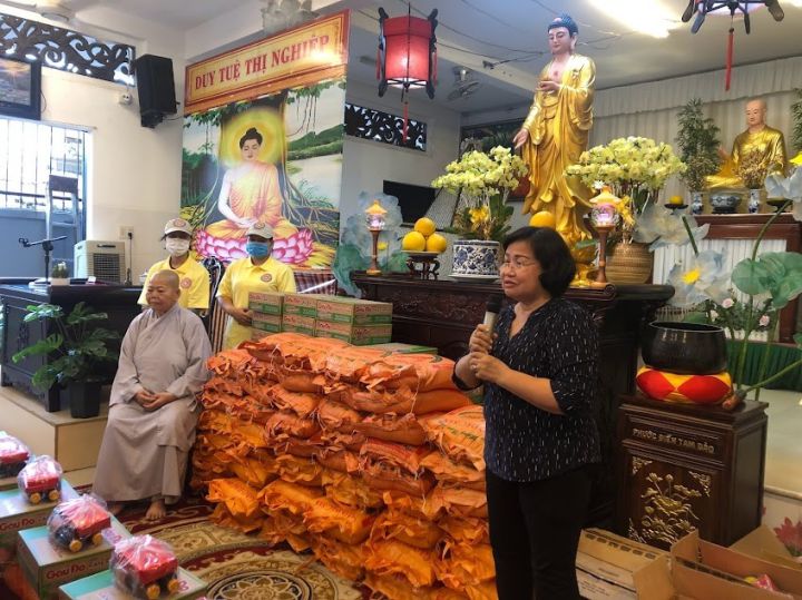 Tỉnh hội Tiền Giang: Thăm và tặng quà cho nạn nhân dịp Tết Quý Mão 2023