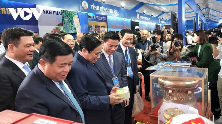 Thủ tướng chủ trì hội nghị phát triển KT-XH vùng Bắc Trung Bộ và duyên hải Trung Bộ