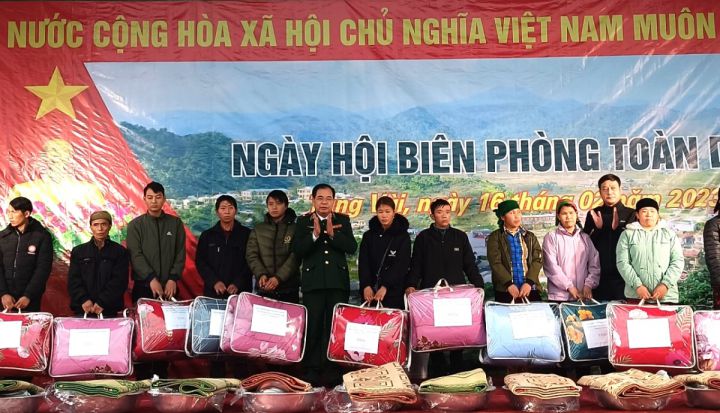 Ngày hội Biên phòng toàn dân nơi địa đầu Tổ quốc