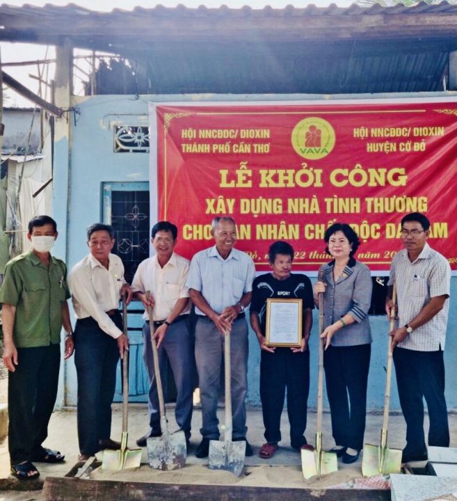 Hội thành phố Cần Thơ  khởi công xây nhà cho nạn nhân chất độc da cam