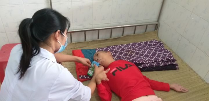 Thanh Hóa: Làm mới và sửa chữa 28 nhà tình nghĩa cho NNCĐDC