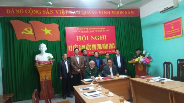 Hội tỉnh Hòa Bình tổ chức ký kết giao ước thi đua năm 2023