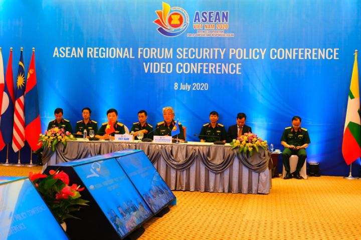 ASPC 17 calls for solving regional issues by peaceful measures