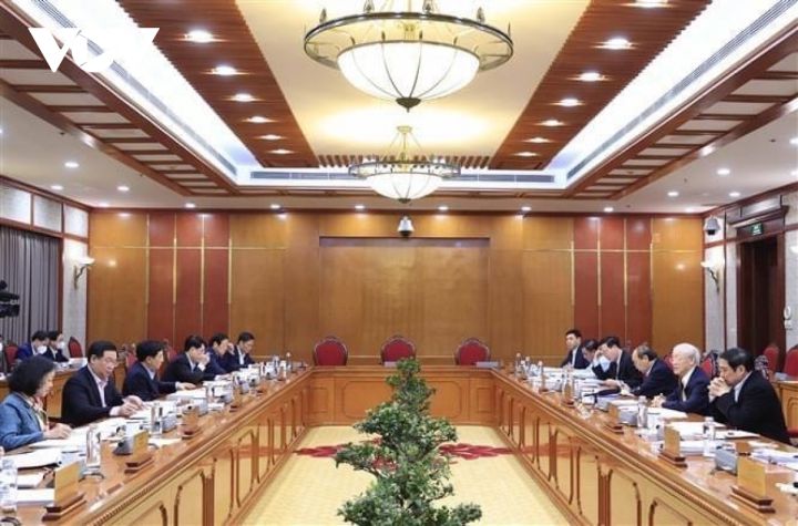 Xem xét thành lập Ban Chỉ đạo phòng, chống tham nhũng, tiêu cực cấp tỉnh