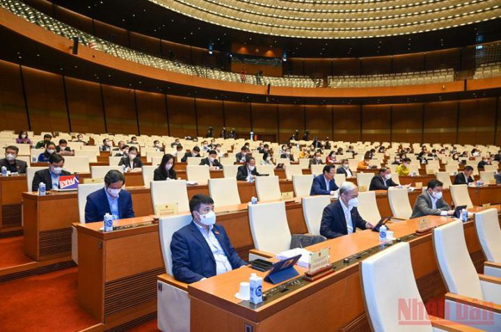 Ủy ban Thường vụ Quốc hội chất vấn những vấn đề “nóng” cử tri quan tâm