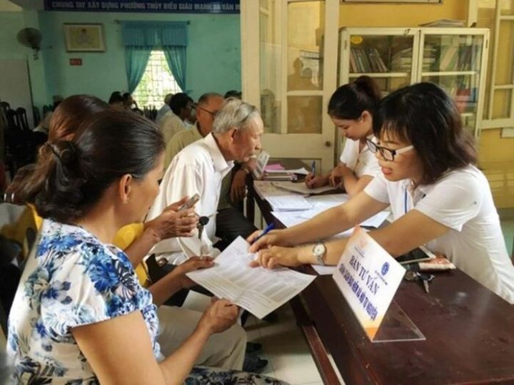 Từ năm 2022 trở đi, đóng đủ 30 năm BHXH hưởng lương hưu bao nhiêu?