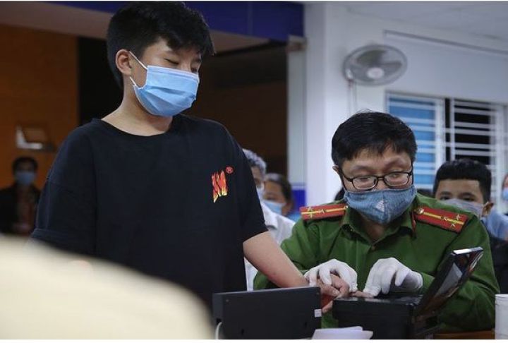 Thí điểm khám, chữa bệnh bằng căn cước công dân gắn chíp